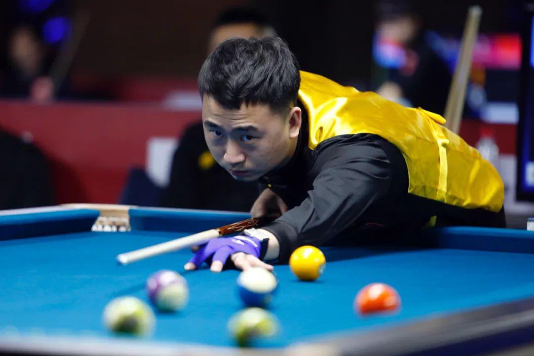 年轻球员应 年轻球员应