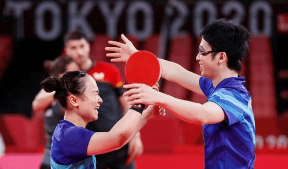 通与复位效 通与复位效