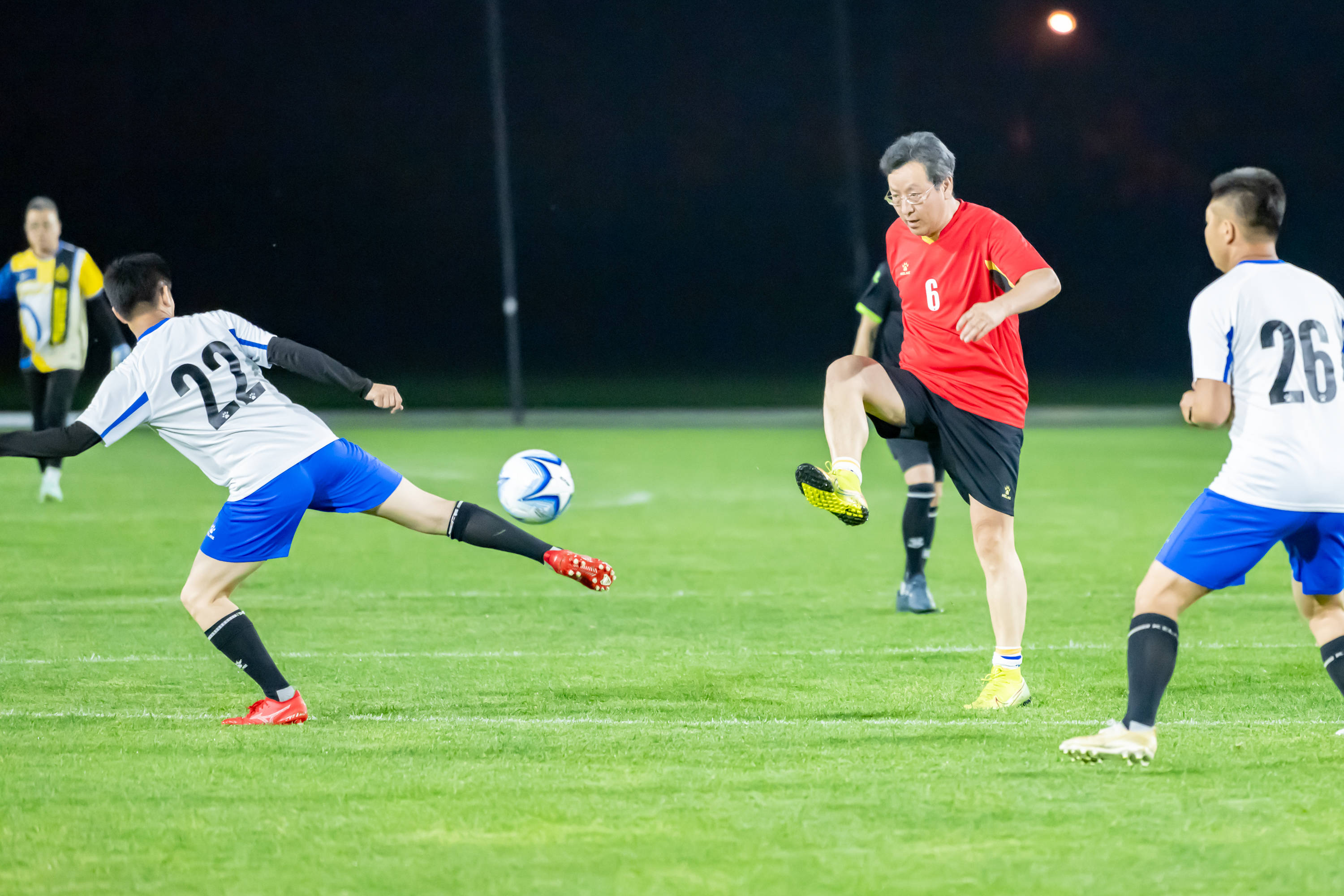 的身体压制 的身体压制